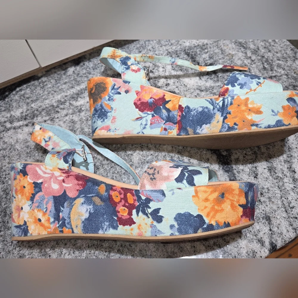 Fergalicious Floral Espadrille Wedge Sandals in Light Blue, Orange, Navy